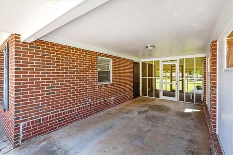 A home in Easley