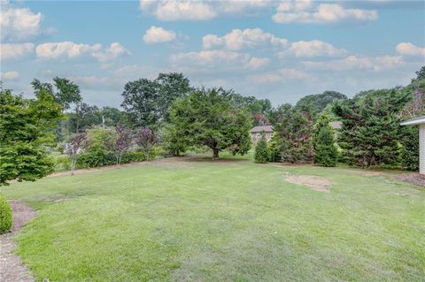 A home in Easley