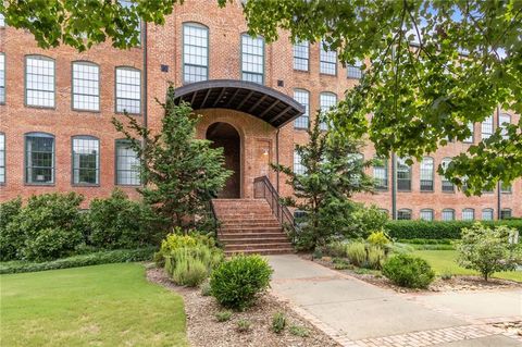 Condominium in Greenville SC 400 Mills Avenue.jpg