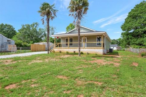 Single Family Residence in Anderson SC 112 Ashley Avenue.jpg