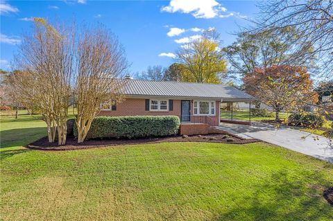 A home in Pickens