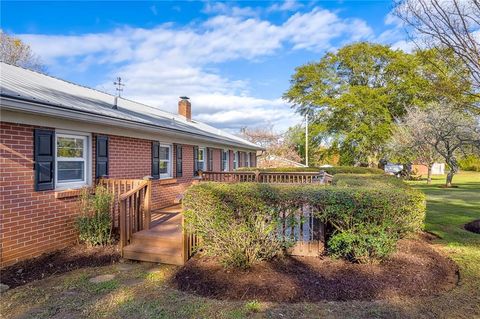 A home in Pickens