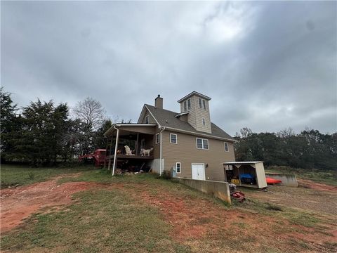 A home in Starr