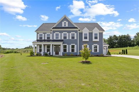 Single Family Residence in Belton SC 206 Summer Valley Lane.jpg