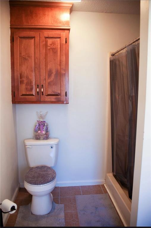 113 Runnymeade Street, Greenwood, Texas image 5