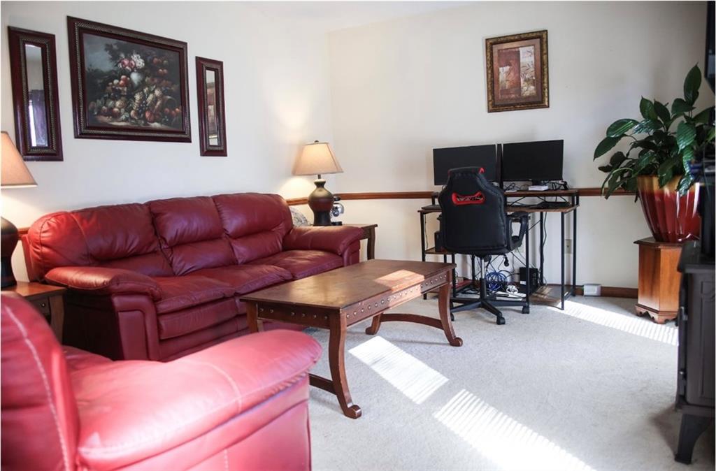 113 Runnymeade Street, Greenwood, Texas image 4
