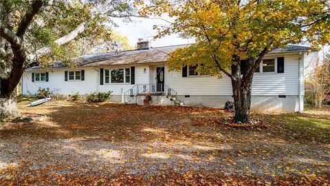 A home in Travelers Rest