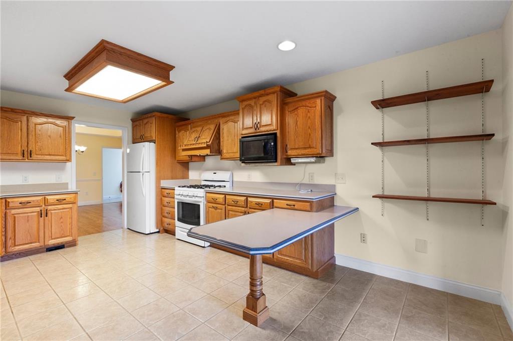 251 Woodall Mountain Road, Pickens, South Carolina image 12