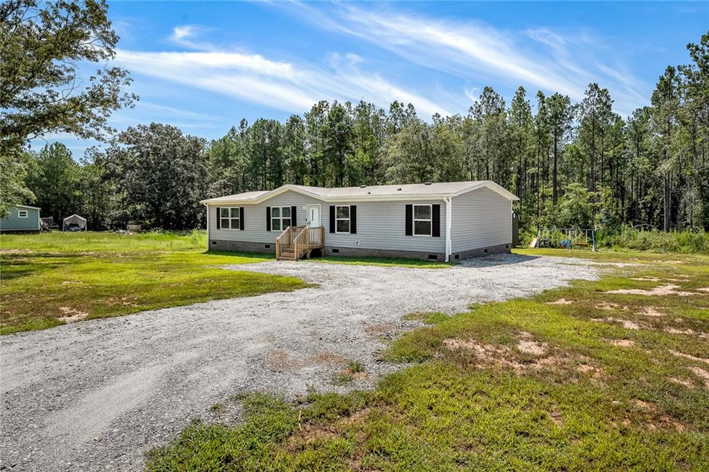 View Iva, SC 29655 mobile home