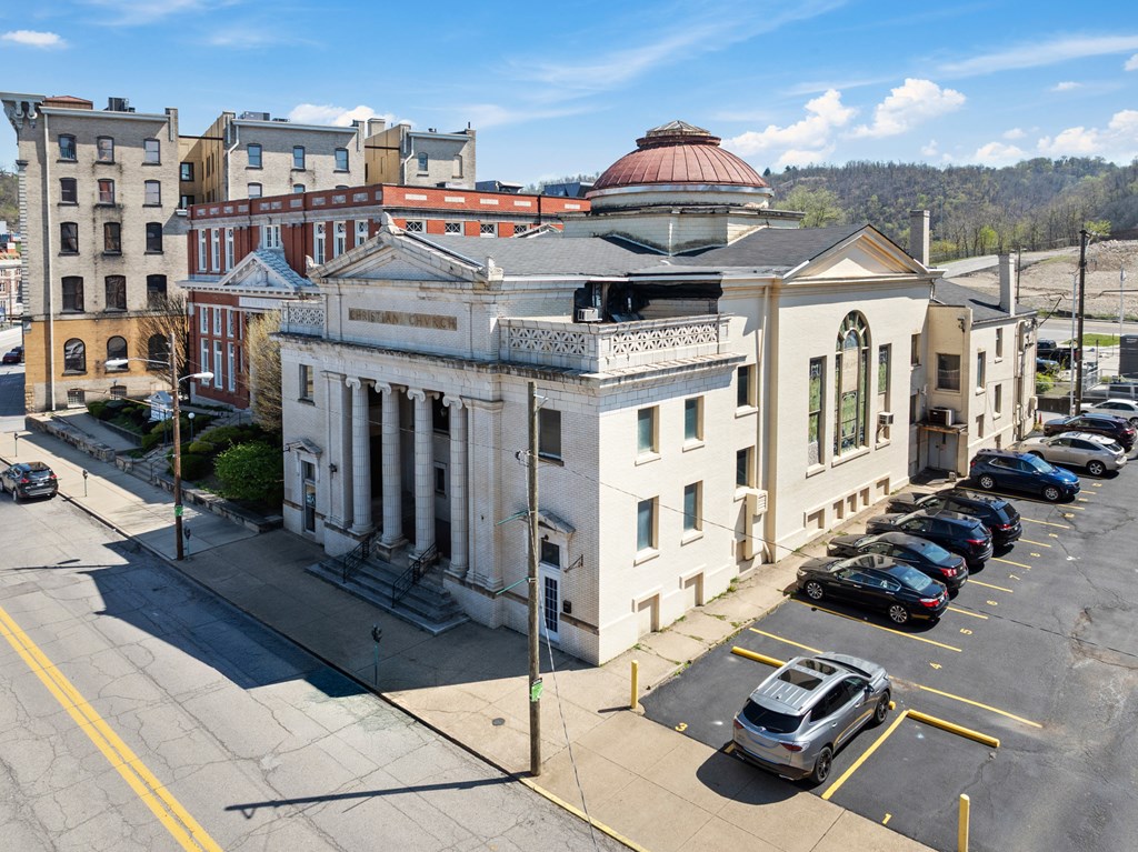 2112 Market Street