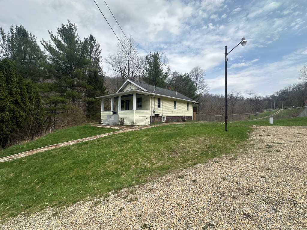 104 Lilac Lane