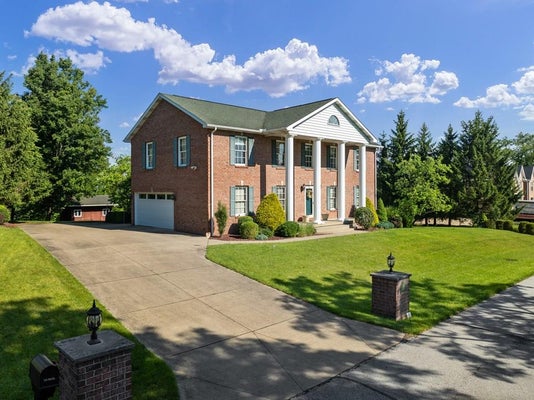 18 RENAISSANCE WAY, WHEELING, WV 26003 - Image 06255a3686f9d3634601c735f4c3d856/792392452
