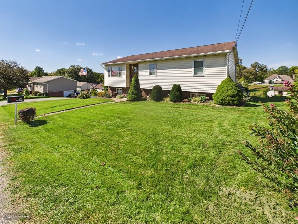 102 Virginia Oaks Drive