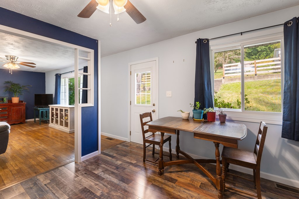 441 Big Grave Creek Road