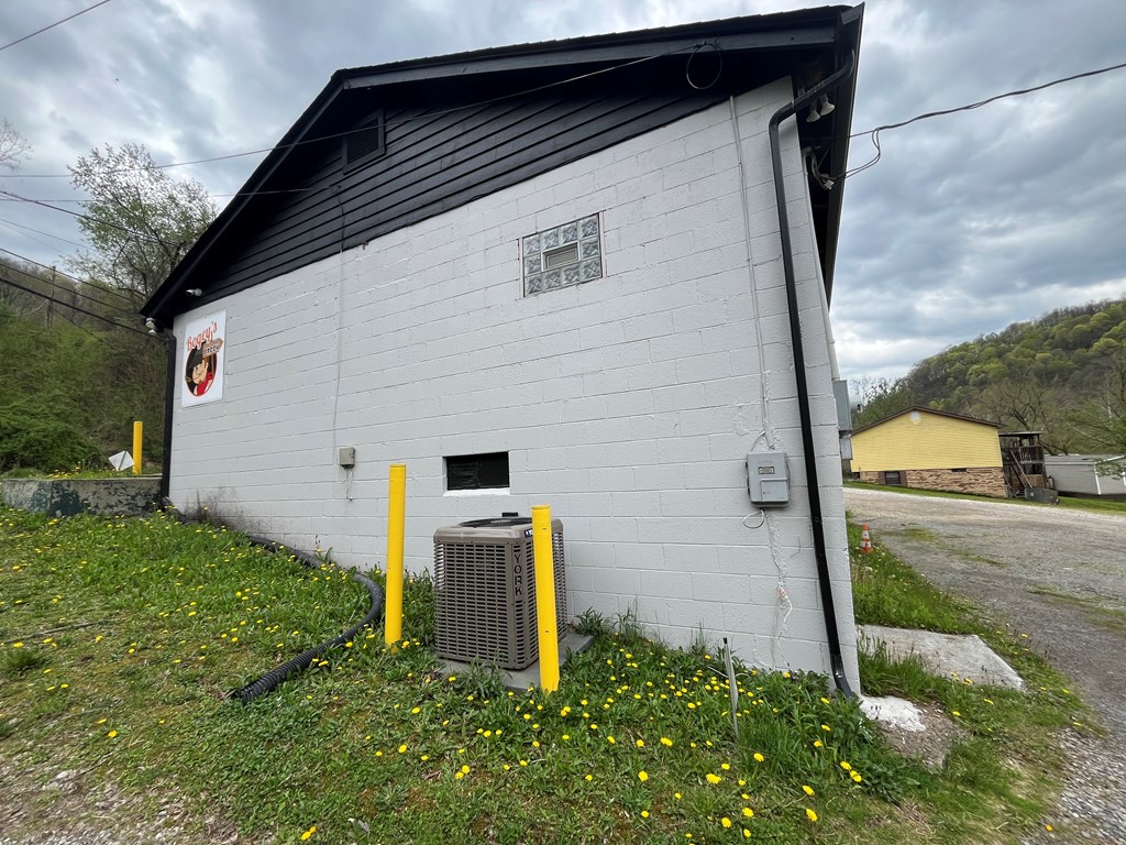 629 Big Grave Creek Road