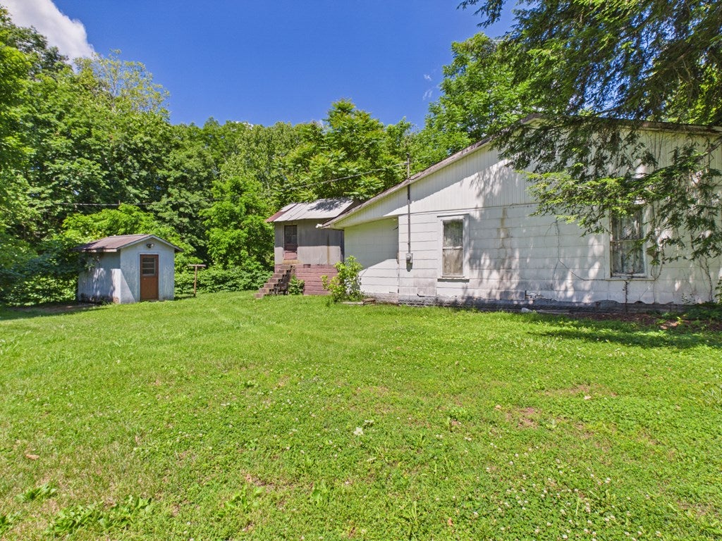 9302 Mountaineer Highway