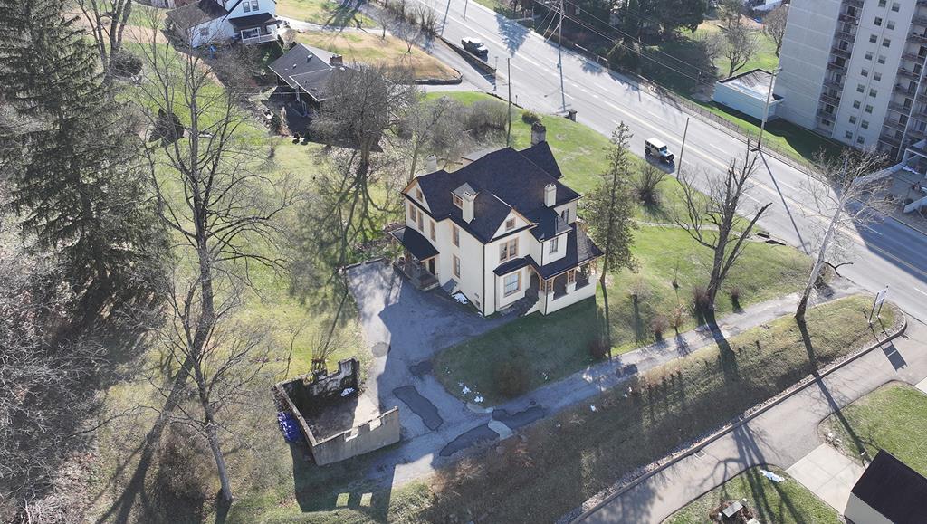 1409 National Road