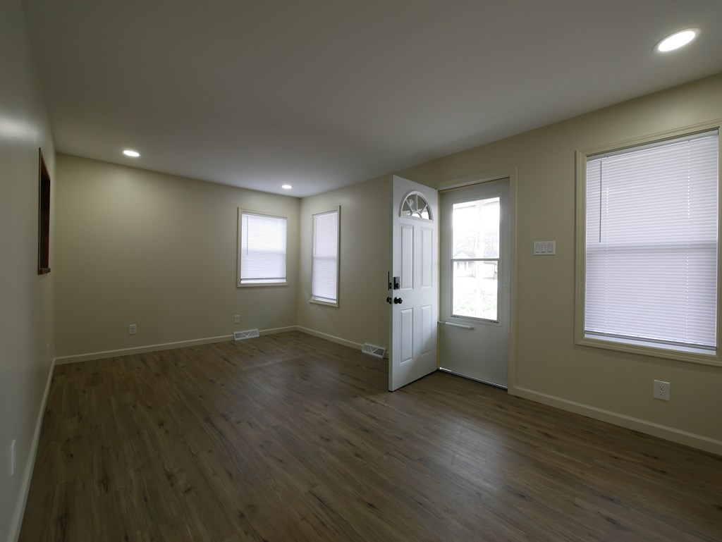 2404 Main Street