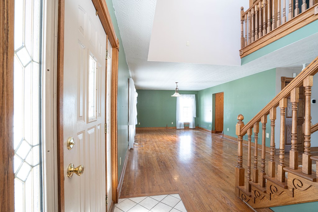 St. Marys, West Virginia, 26170, United States, 4 Bedrooms Bedrooms, ,4 BathroomsBathrooms,Residential,Active,2016730