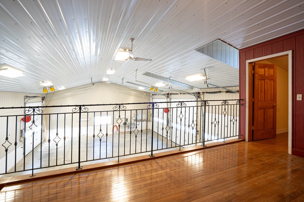 St. Marys, West Virginia, 26170, United States, 4 Bedrooms Bedrooms, ,4 BathroomsBathrooms,Residential,Active,2016730