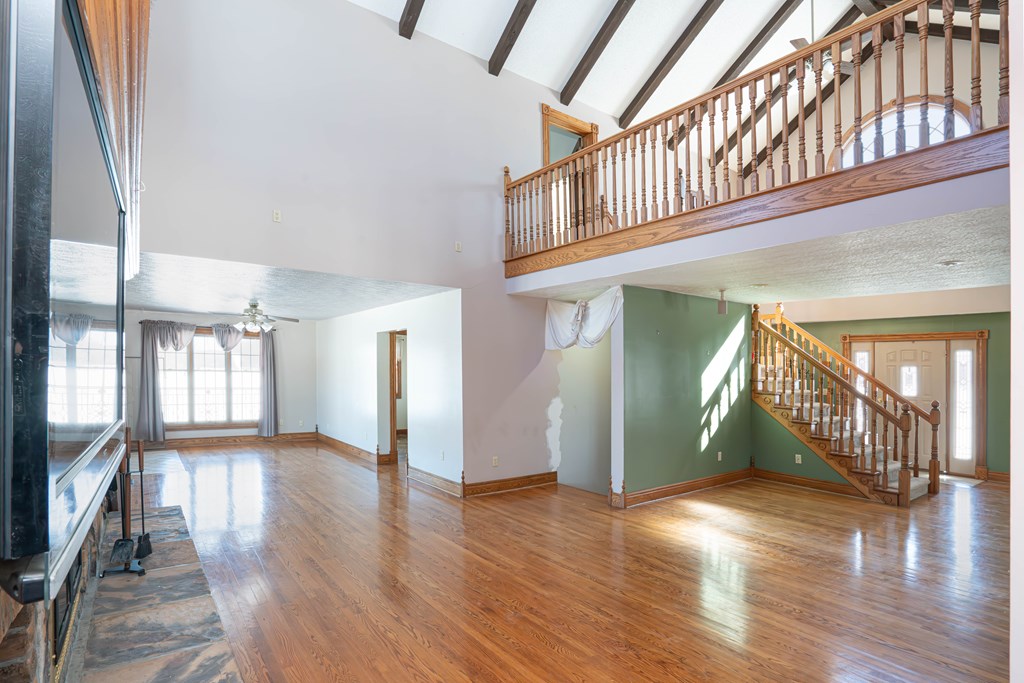 St. Marys, West Virginia, 26170, United States, 4 Bedrooms Bedrooms, ,4 BathroomsBathrooms,Residential,Active,2016730