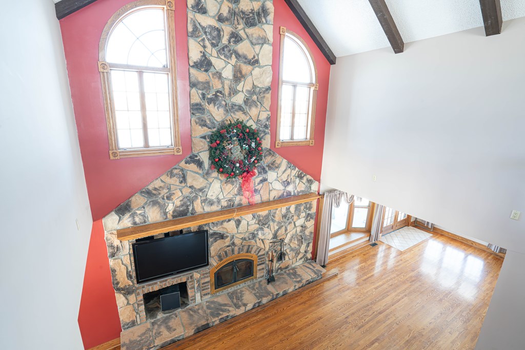 St. Marys, West Virginia, 26170, United States, 4 Bedrooms Bedrooms, ,4 BathroomsBathrooms,Residential,Active,2016730