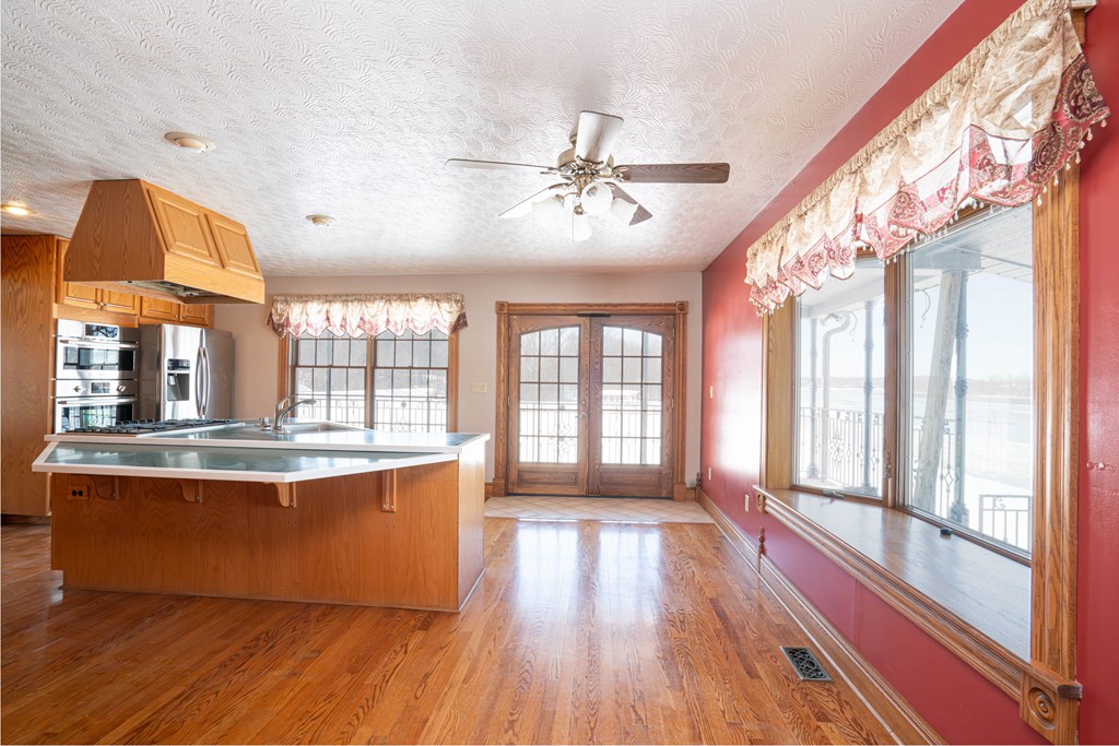 St. Marys, West Virginia, 26170, United States, 4 Bedrooms Bedrooms, ,4 BathroomsBathrooms,Residential,Active,2016730