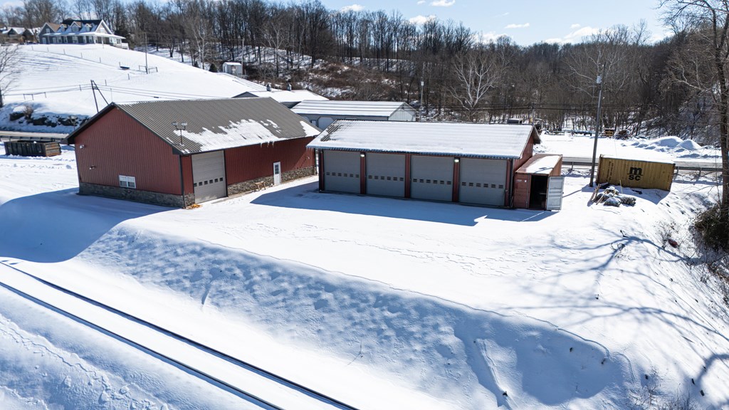 St. Marys, West Virginia, 26170, United States, 4 Bedrooms Bedrooms, ,4 BathroomsBathrooms,Residential,Active,2016730