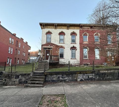 127 14th Street Wheeling WV 26003