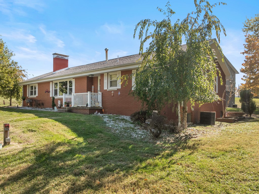 160 Nichols Rd. & 105 Ginger Lane