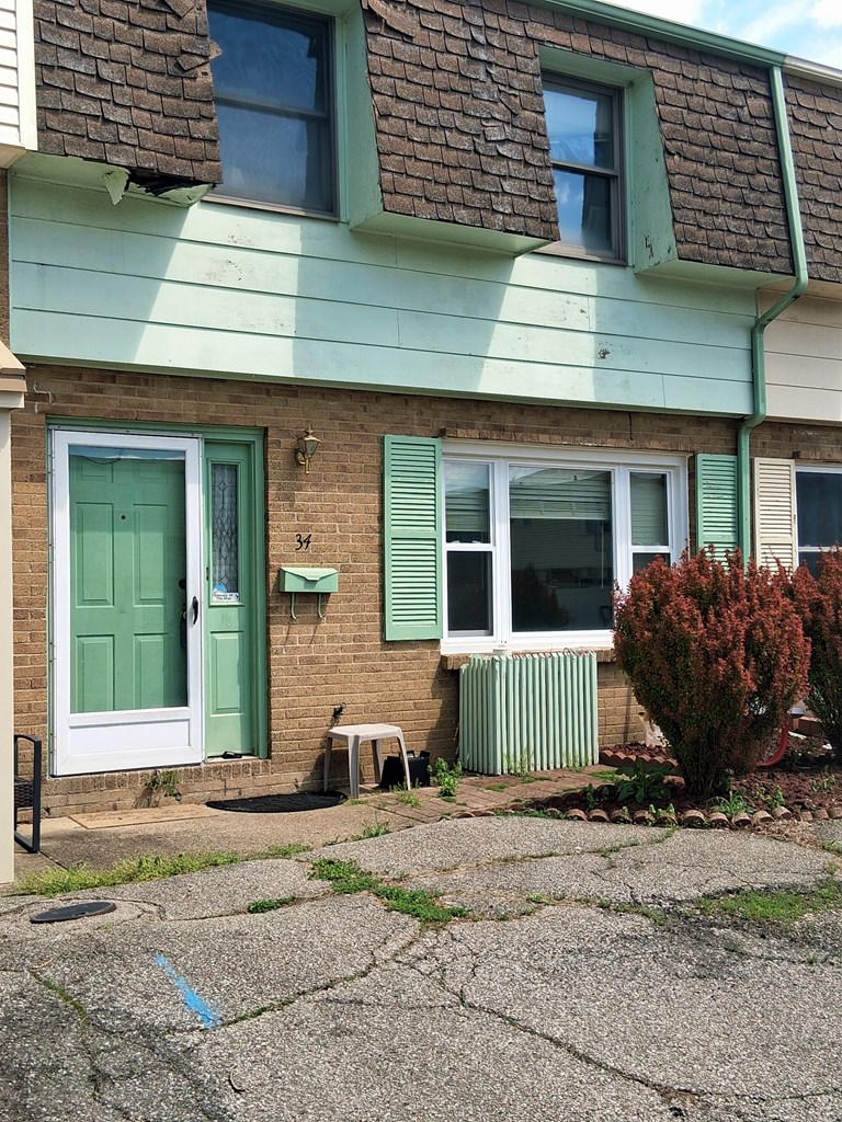 34 Owl Court
