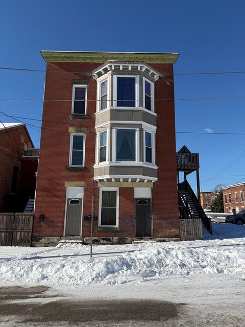 1517 Wood Street Wheeling WV 26003