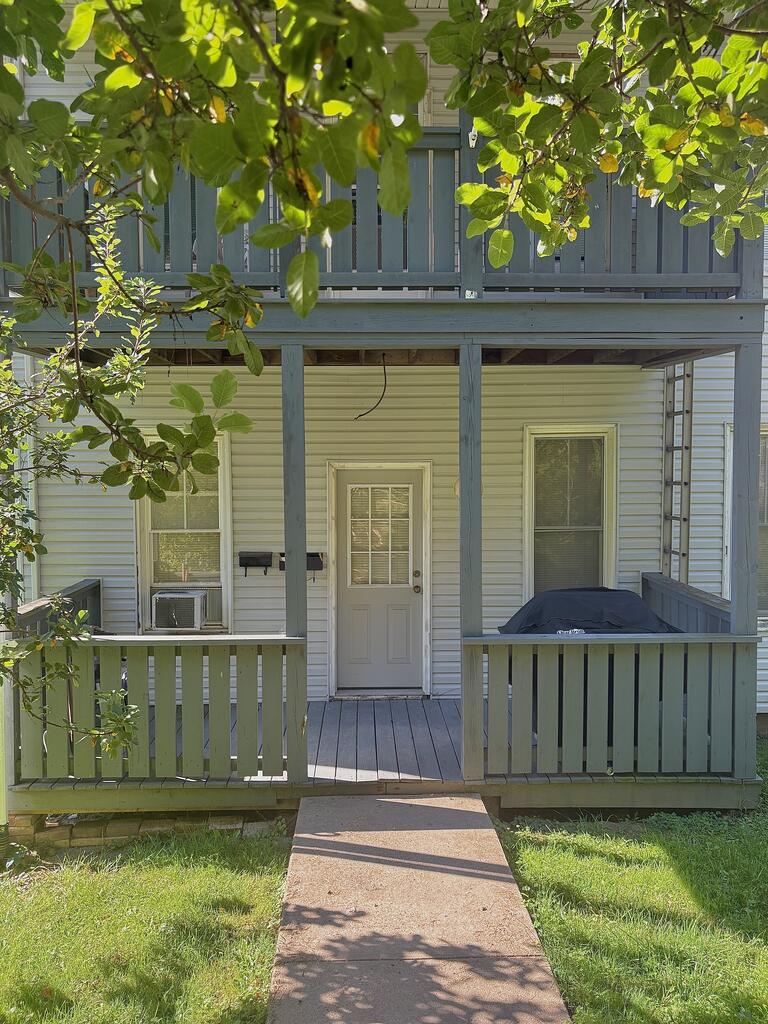 11 Virginia Avenue