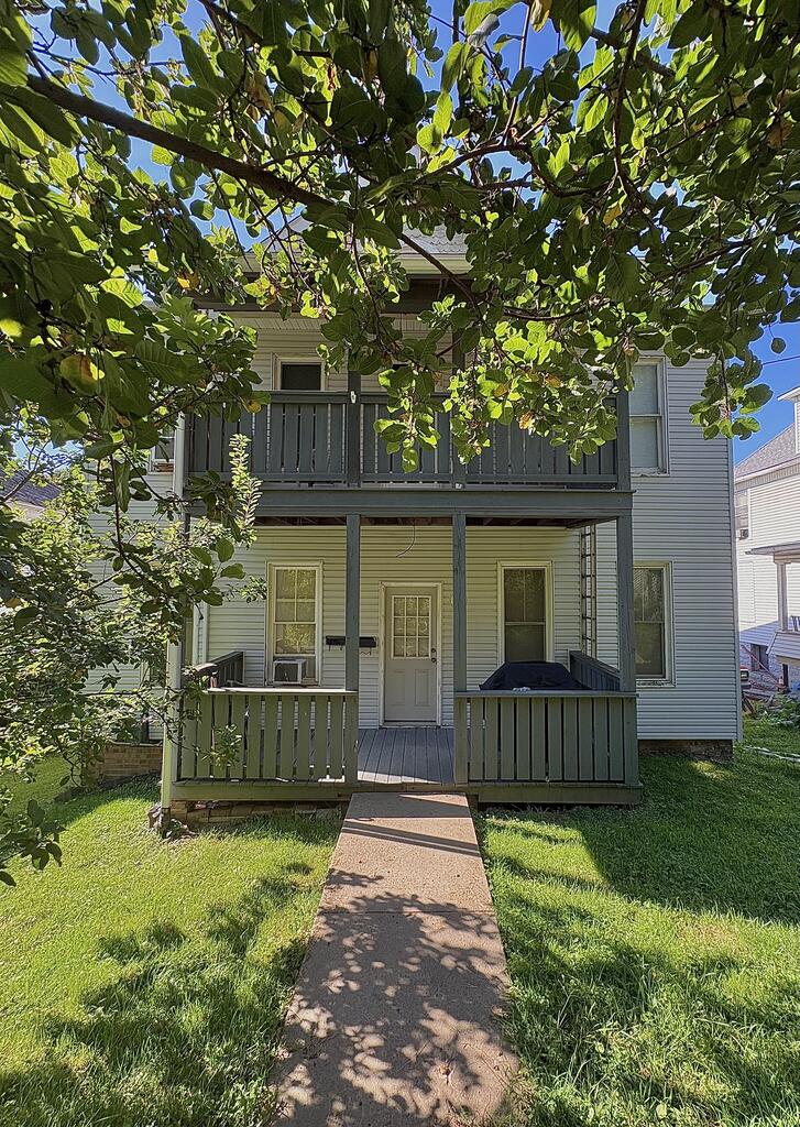 11 Virginia Avenue