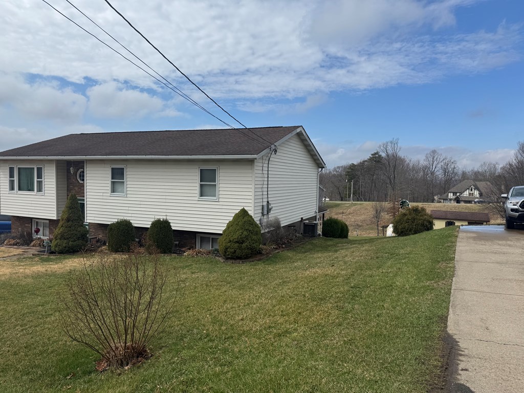 102 VIRGINIA OAKS DRIVE