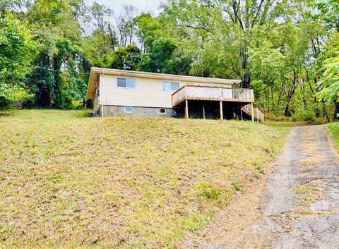 65 Lower Terrace Rd. Wheeling WV 26003