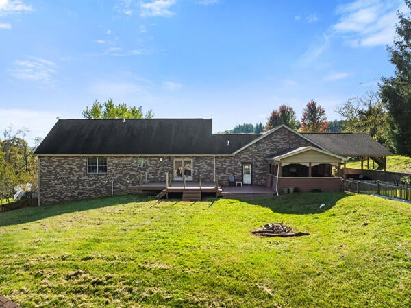 135 MaryAnn Lane