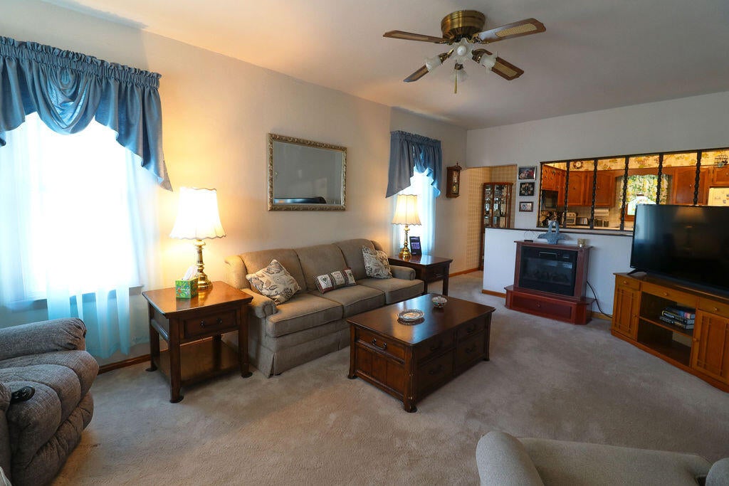 9 Walnut Avenue