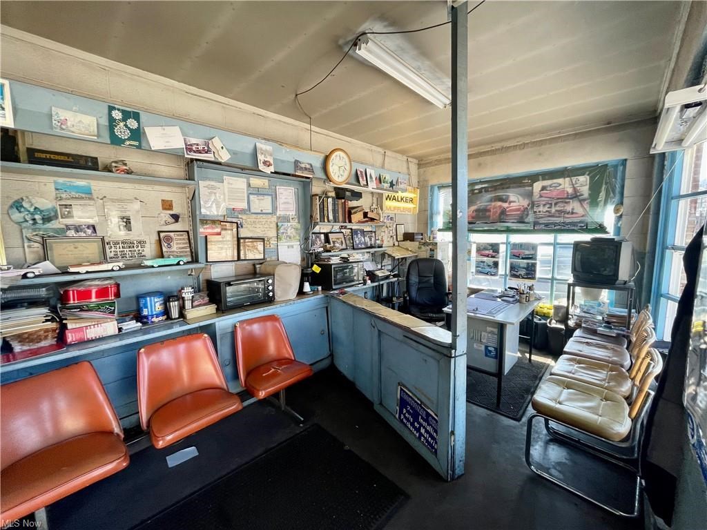 300 Pennsylvania Avenue