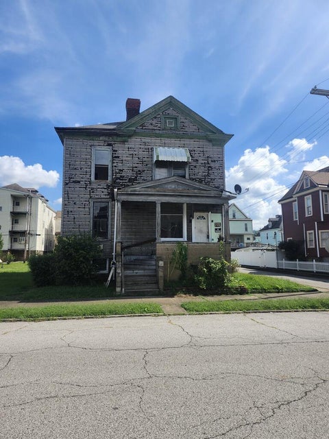 Photo for 434 S Broadway St