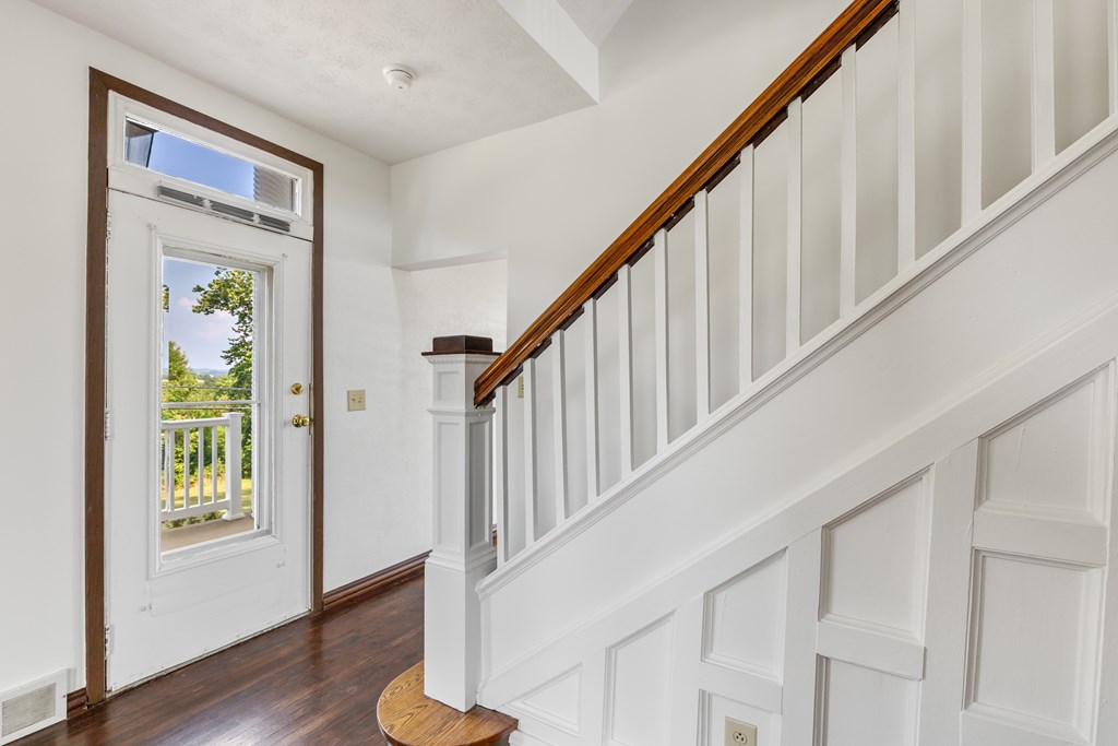 839 West Alexander Road