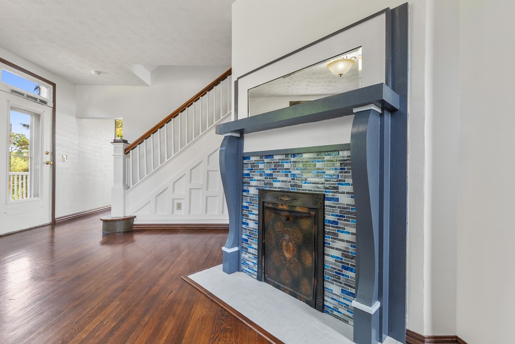 839 West Alexander Road