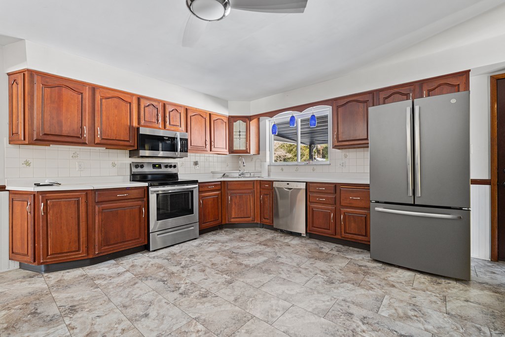 534 Greenbriar Court