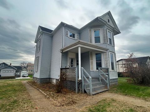 1533 Fourth Moundsville WV 26041