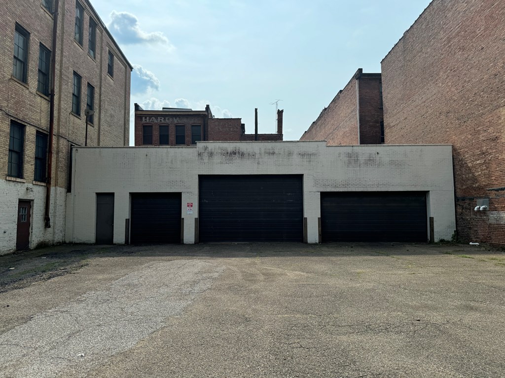 11th Chapline Street