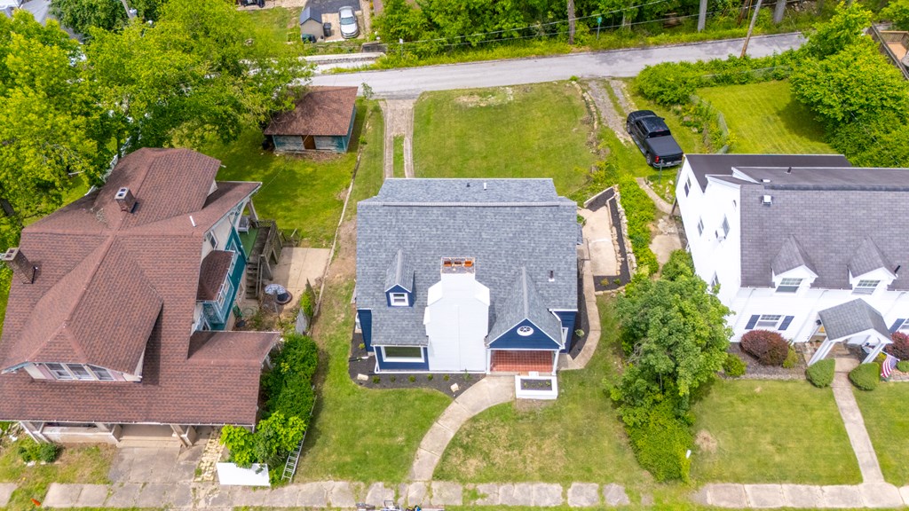 27 Ridgewood ave