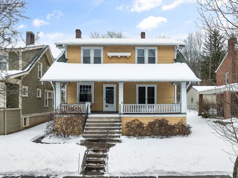 10 Greenwood Avenue Wheeling WV 26003