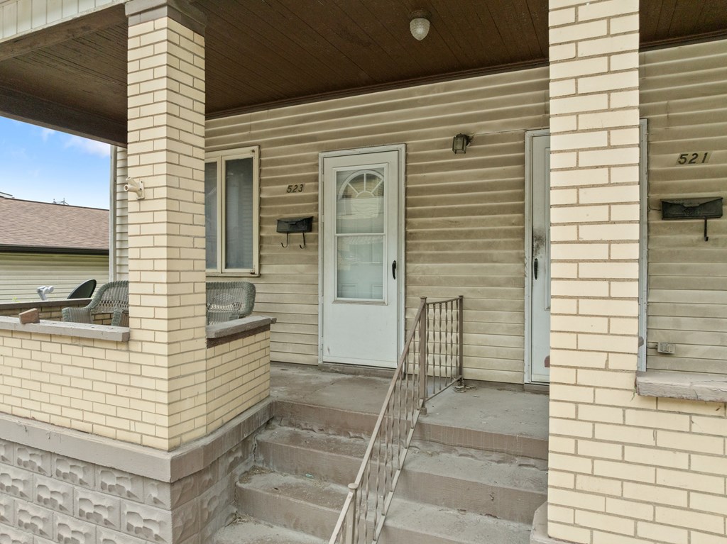 521-523 McMechen Street