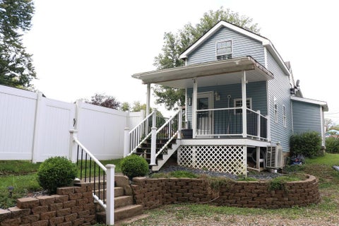 Photo for 2 Orchid Avenue