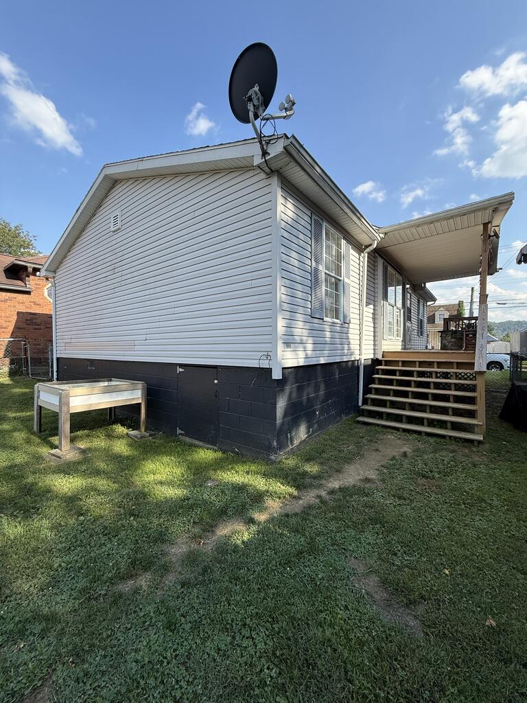 2308 Center Street